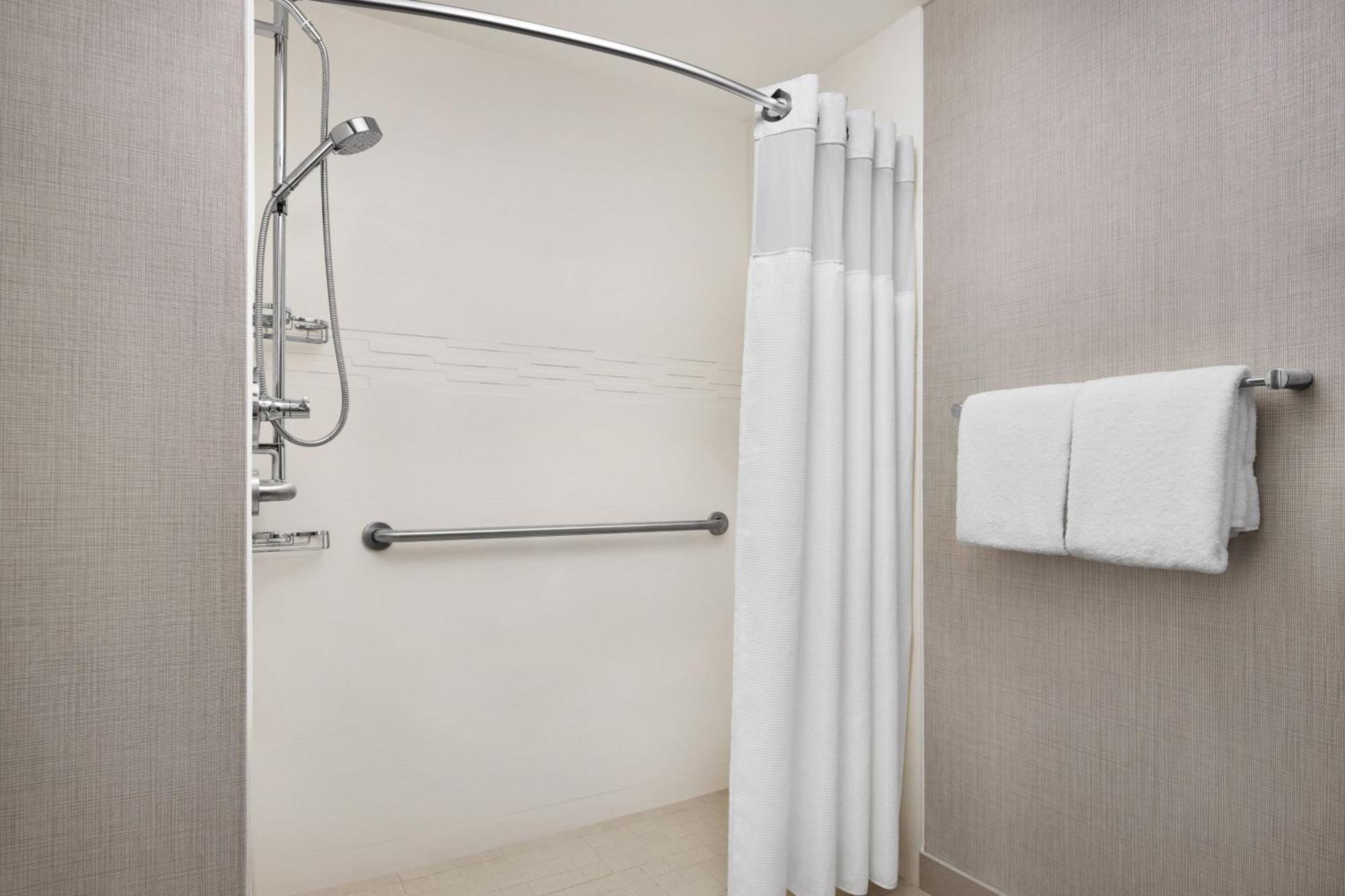 Residence Inn By Marriott Philadelphia Langhorne Eksteriør billede